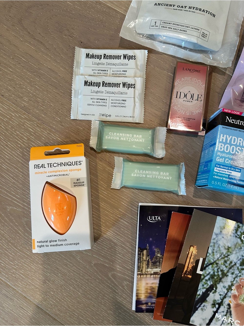 Assorted Beauty & Wellness Sampler - 60+ Pieces - Picture 2 of 7